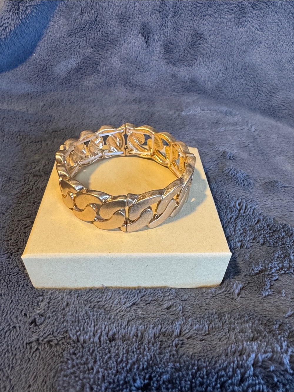 Gold and Pale Pink Link Stretch Bracelet by Marlyn Schiff - Picture 2 of 3